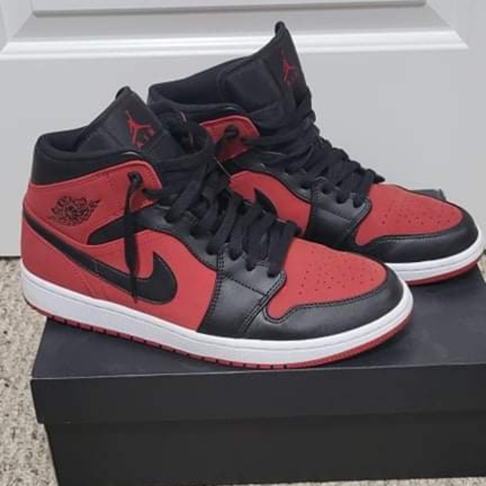 Air Jordan 1 Mid Gym Red / Black-White
